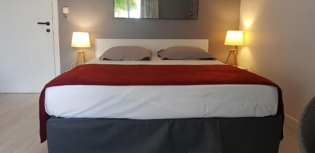 Belle vue mer #Romantisme en bord de mer avec piscine&Plage Saint-Francois  Extérieur photo